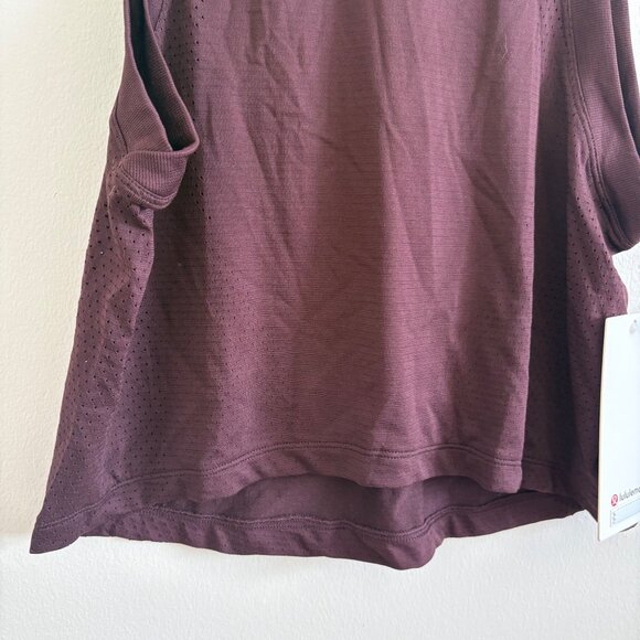 Lululemon Athletic Swiftly Tech Cropped High Low Hem Tank Top Plum NWT Size 4 - Picture 4 of 7